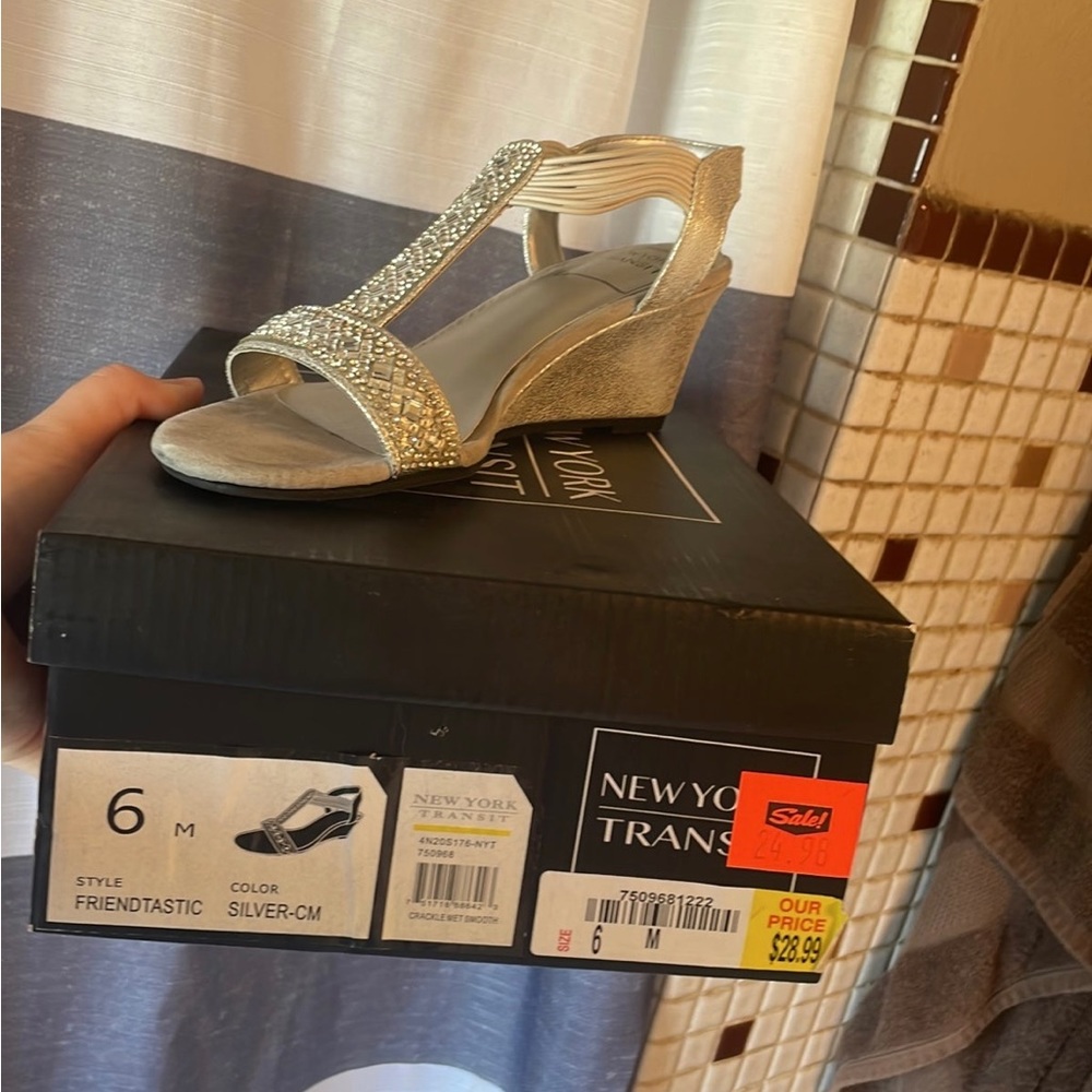 New York Transit heals, size 6 w, only wore once for a party.